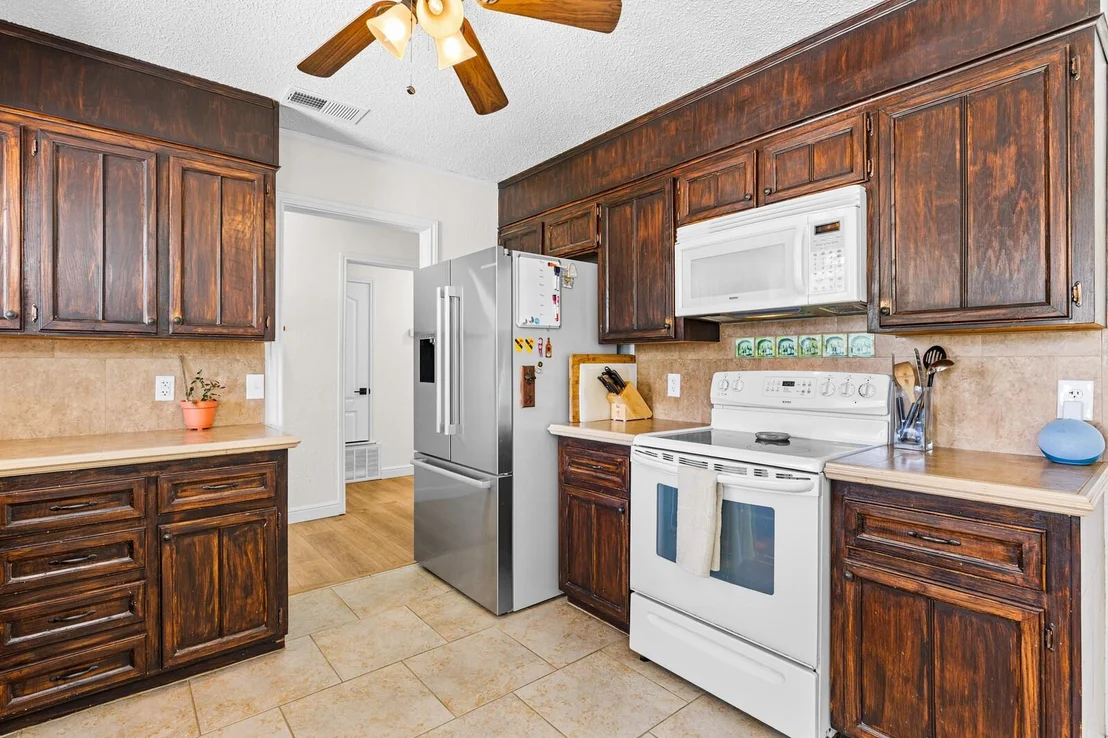 Photo of 1706 Lynx CIR