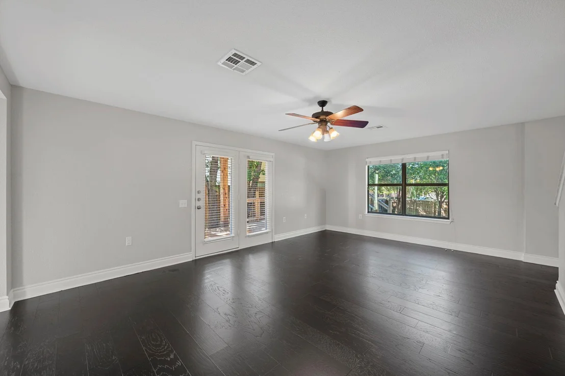 Photo of 4607 Lyra CIR