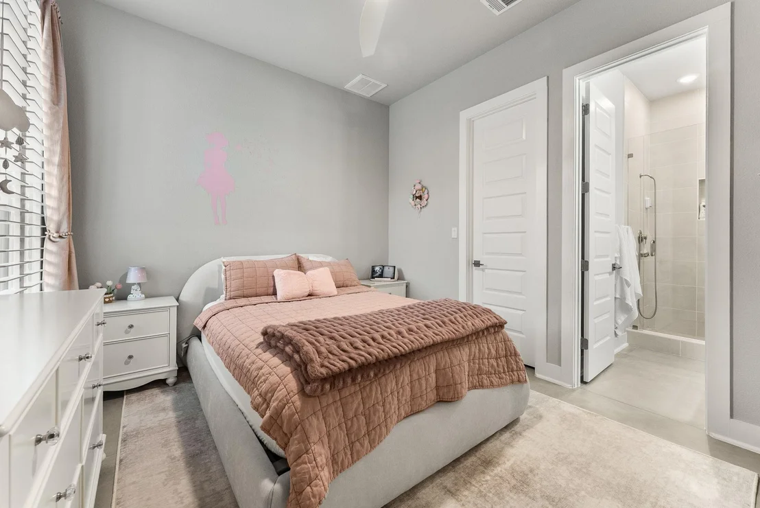 Photo of 110 Riva Ridge PL