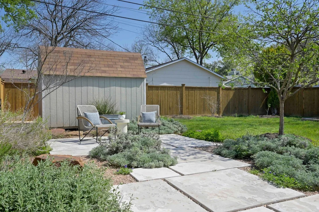 Photo of 1304 Pasadena DR