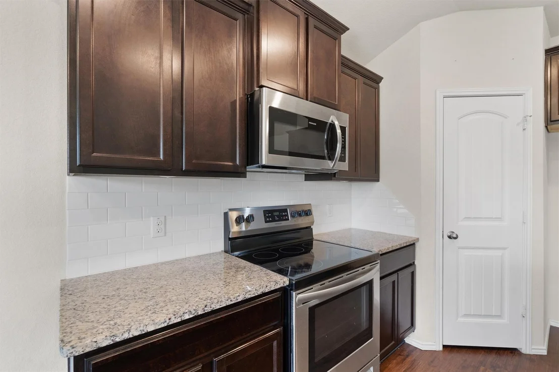 Photo of 162 Beth Ann LOOP