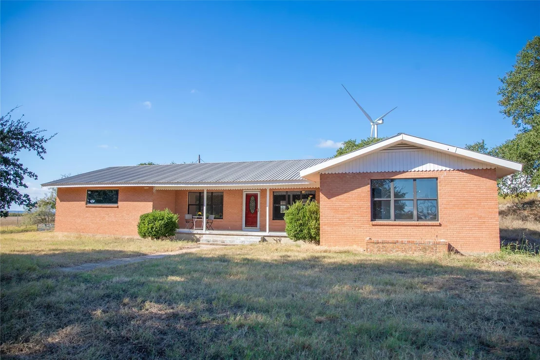 Photo of 490 County Road 332
