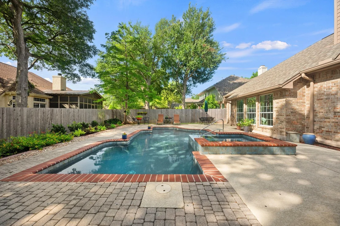 Photo of 8141 Jester BLVD