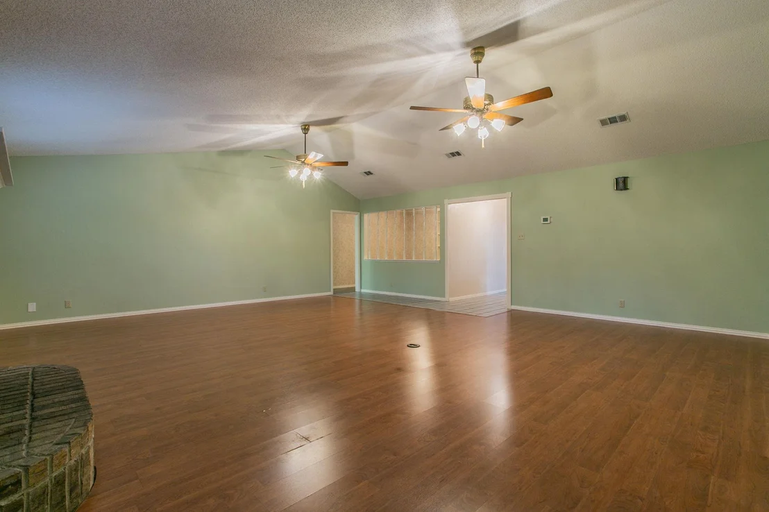 Photo of 3502 Elm DR