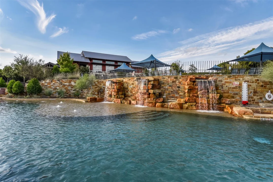 Photo of 624 Anfield CIR