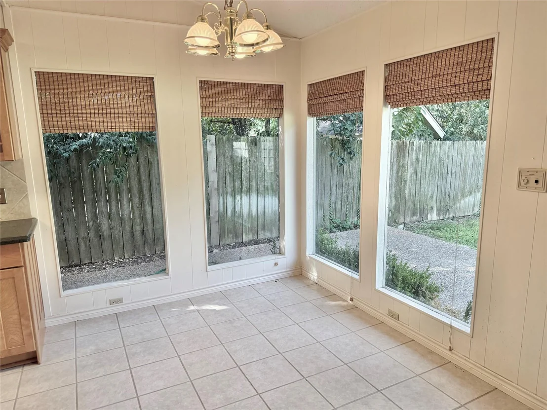 Photo of 11906 Brookwood CIR