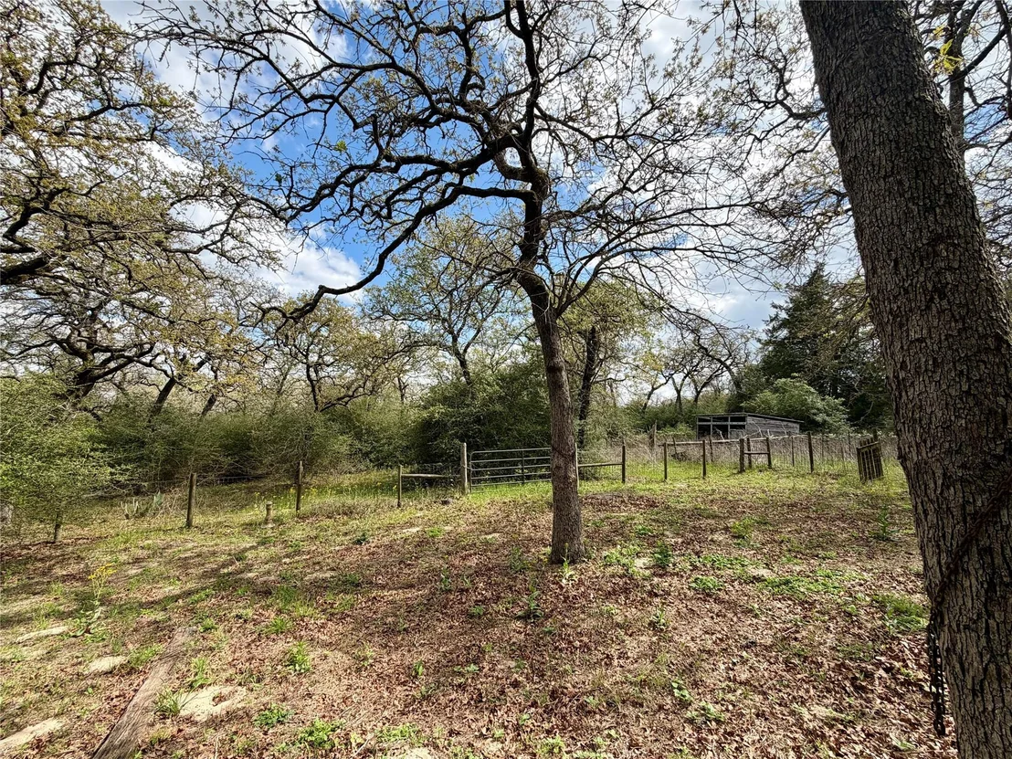 Photo of 3950 Private Road 2015