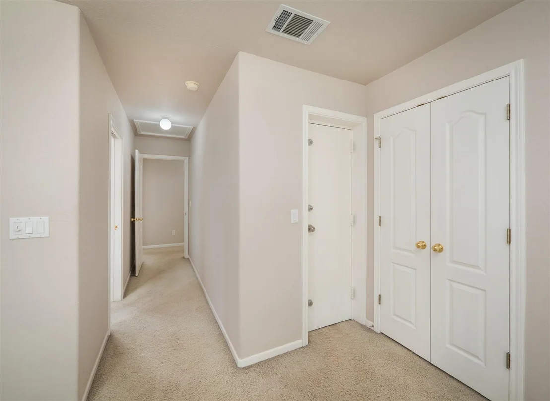Photo of 16 Augusta DR