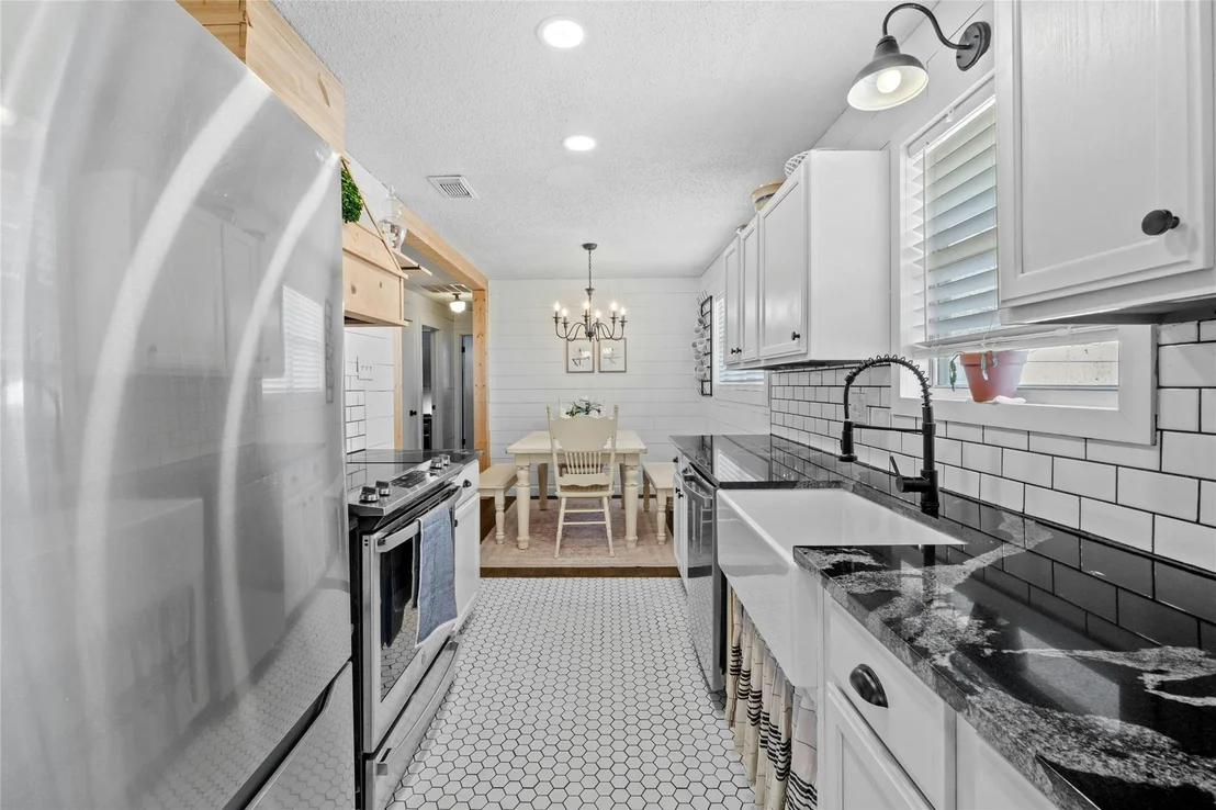 Photo of 607 Littlewin