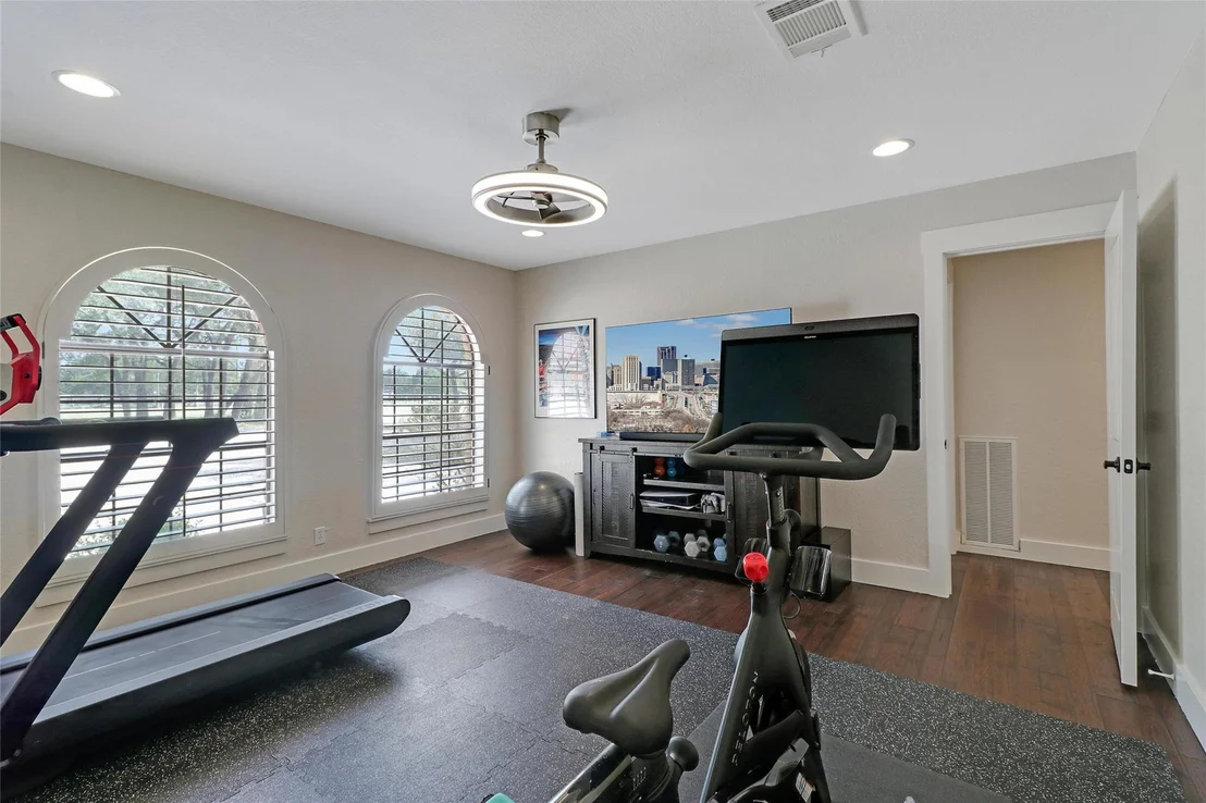 Photo of 4 Valley View CIR