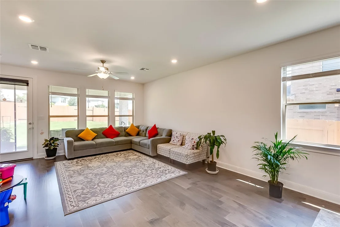 Photo of 5016 Veranda TER