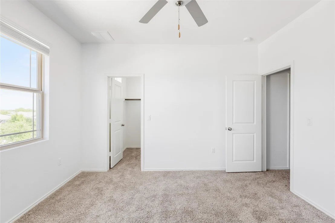 Photo of 1203 Diggy DR
