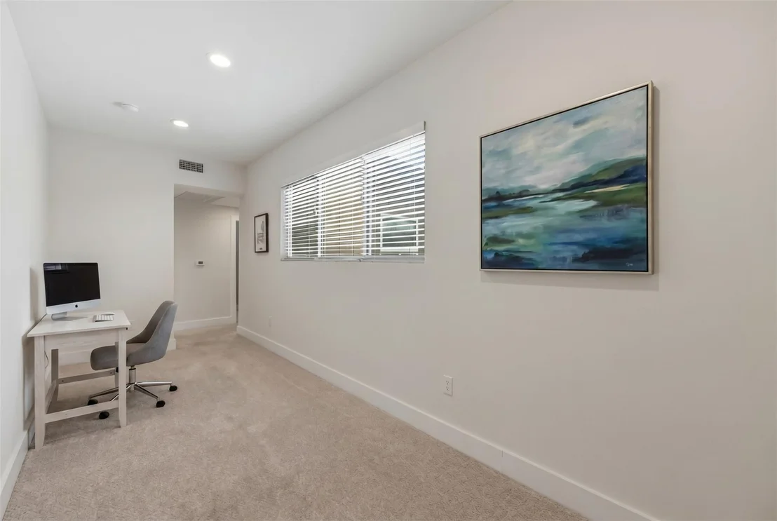 Photo of Unit A at 1405 Camelot CIR