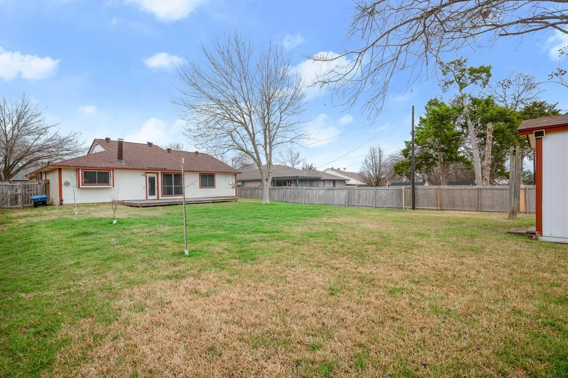 Photo of 1603 Quail Run RD