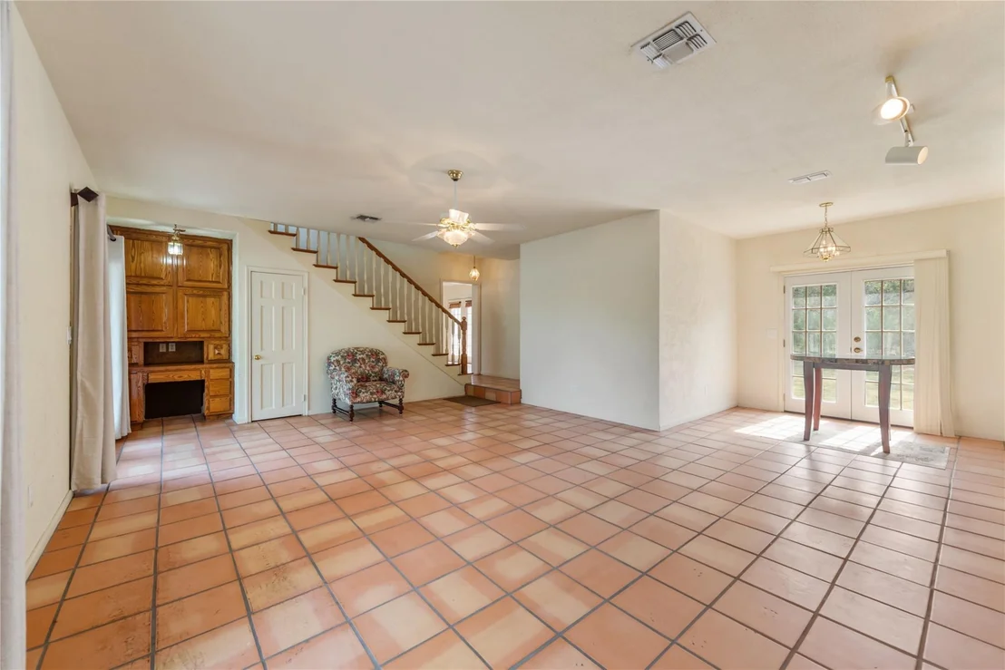 Photo of 4948 Travis Oaks DR