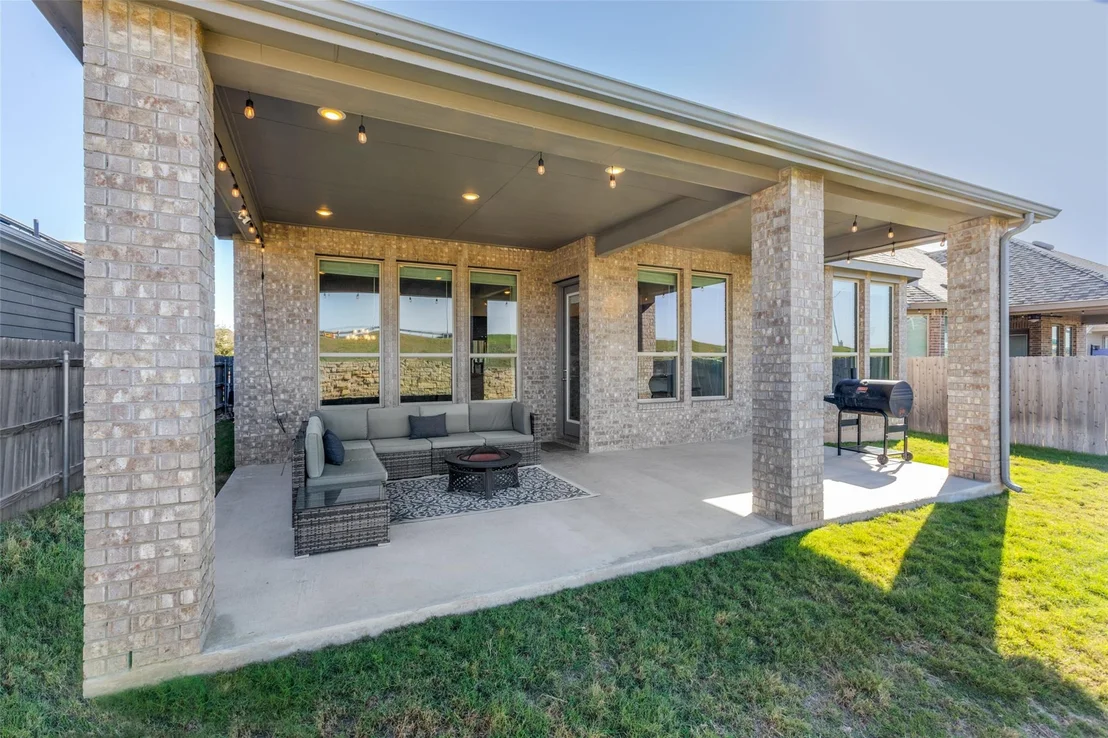 Photo of 409 Mangold DR