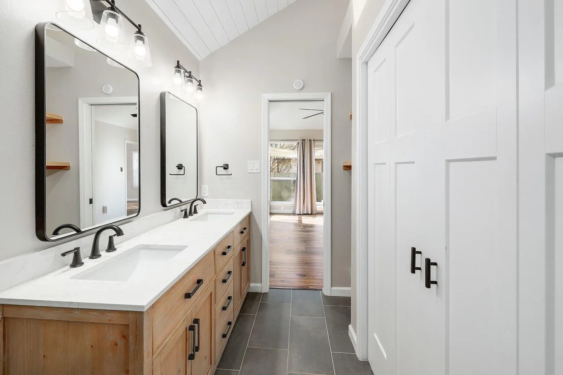 Photo of 2207 Raintree PATH