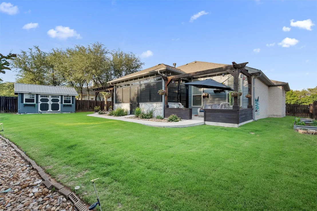 Photo of 225 Escarpment WAY