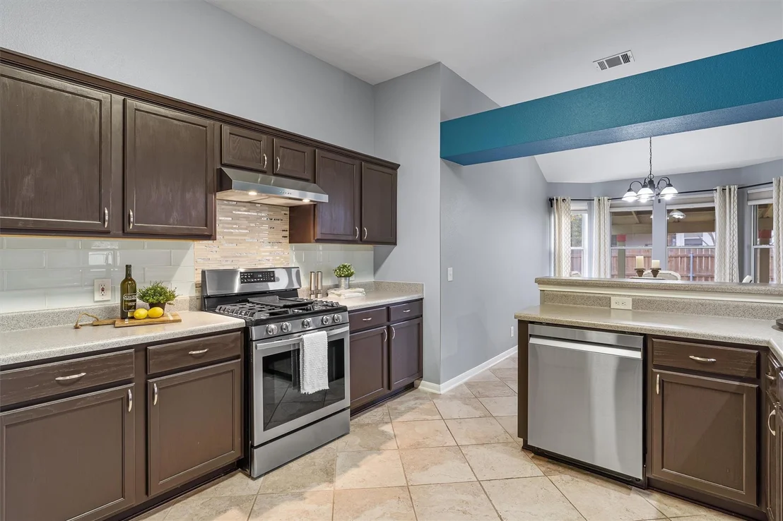 Photo of 121 Dogwood DR