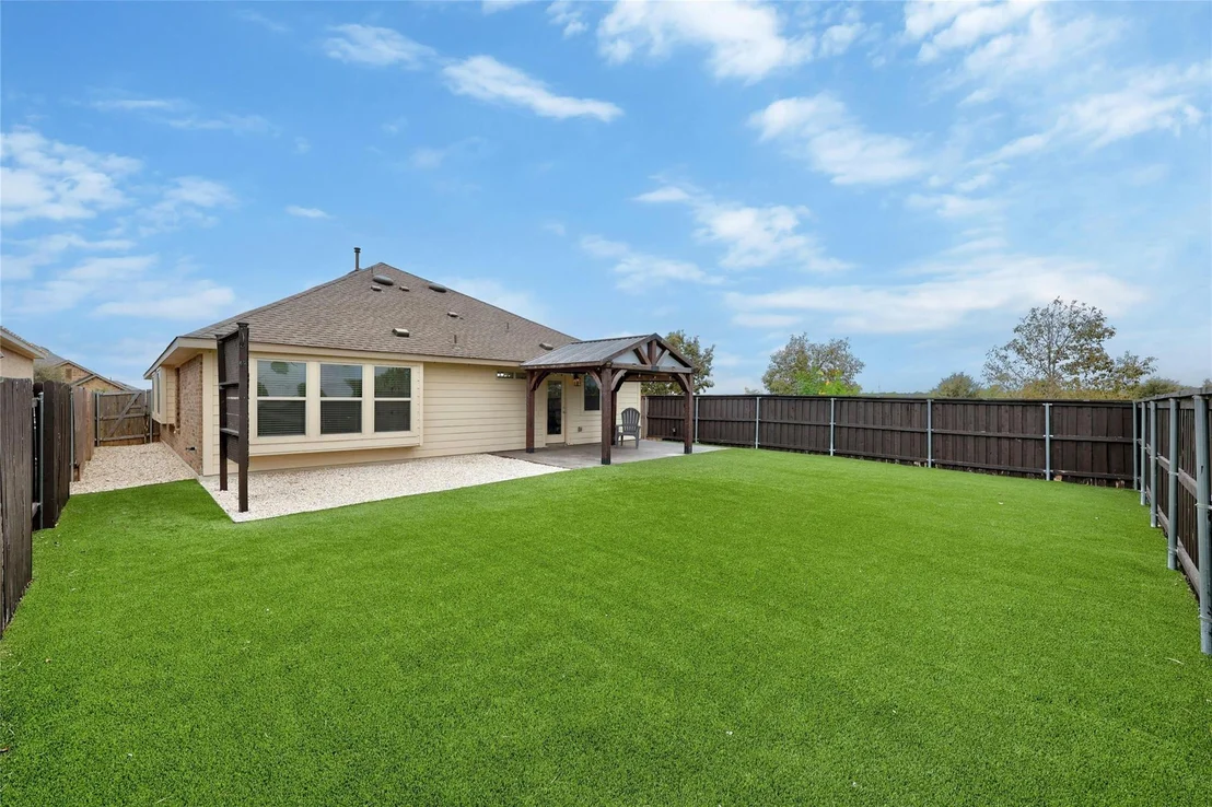 Photo of 121 Headwind WAY