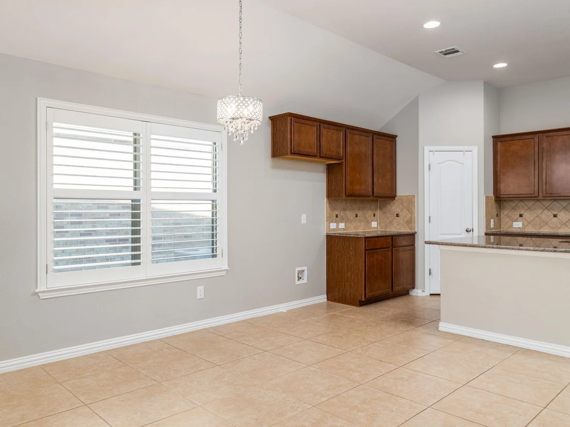 Photo of 1005 Matheson DR