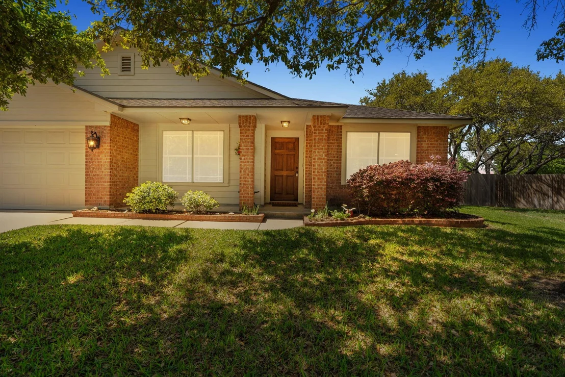 Photo of 809 LA CREMA CT