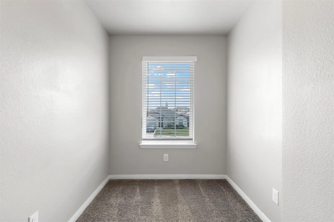 Photo of 905 Clanton CV