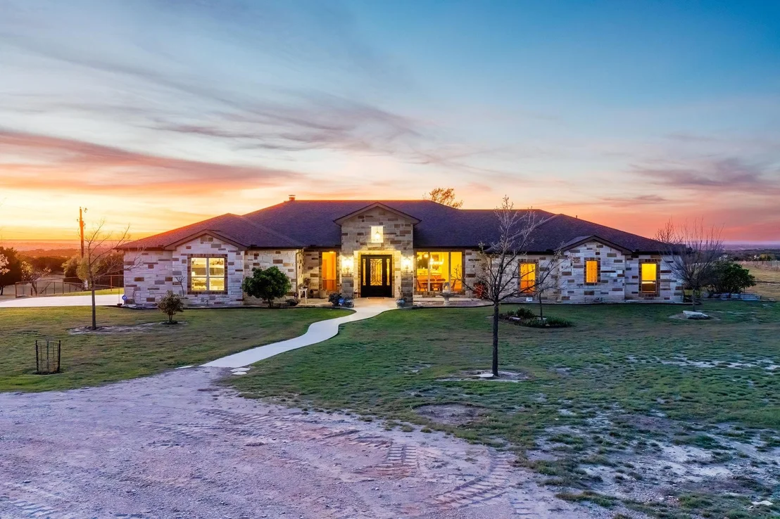 Photo of 5450 County Road 101