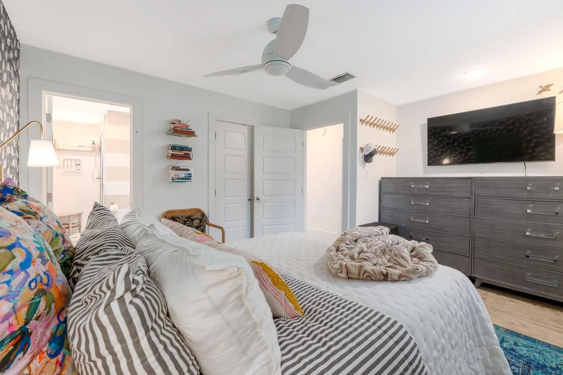 Photo of 531 Santa Clara RD