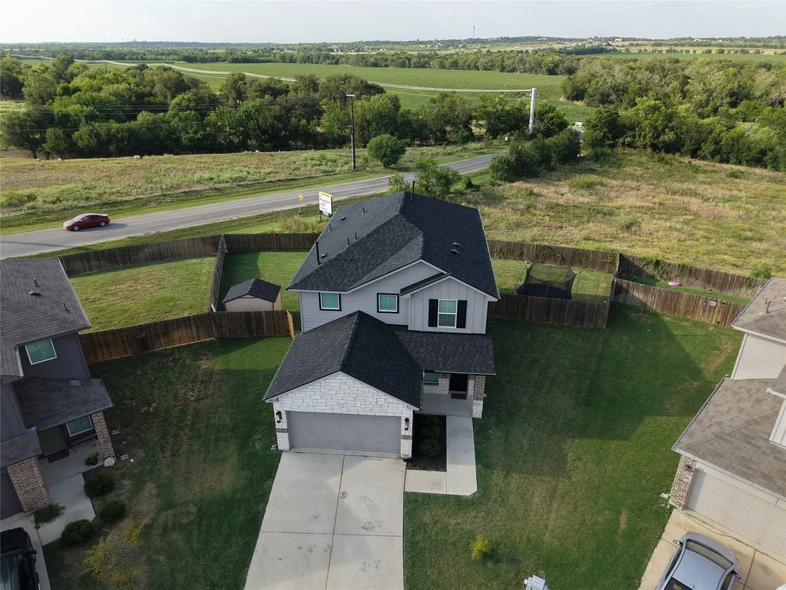 Photo of 405 W Andover LN