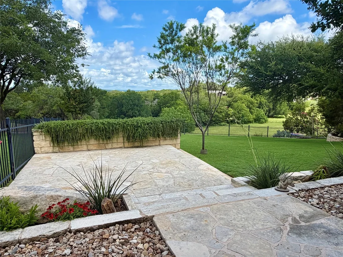 Photo of 5200 Arrowhead DR