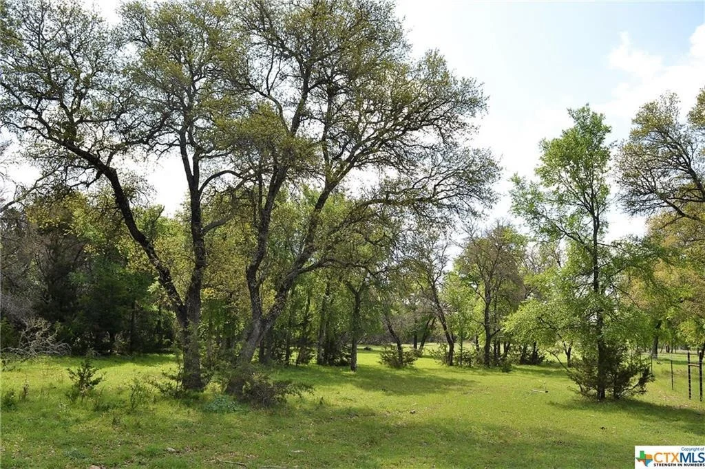 Photo of 1290 County Road 4765