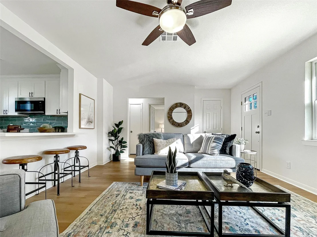 Photo of 206 Summit ST
