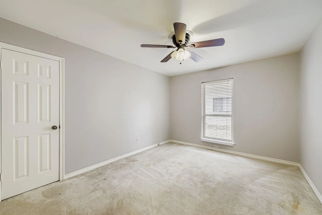 Photo of 10705 Pinehurst DR