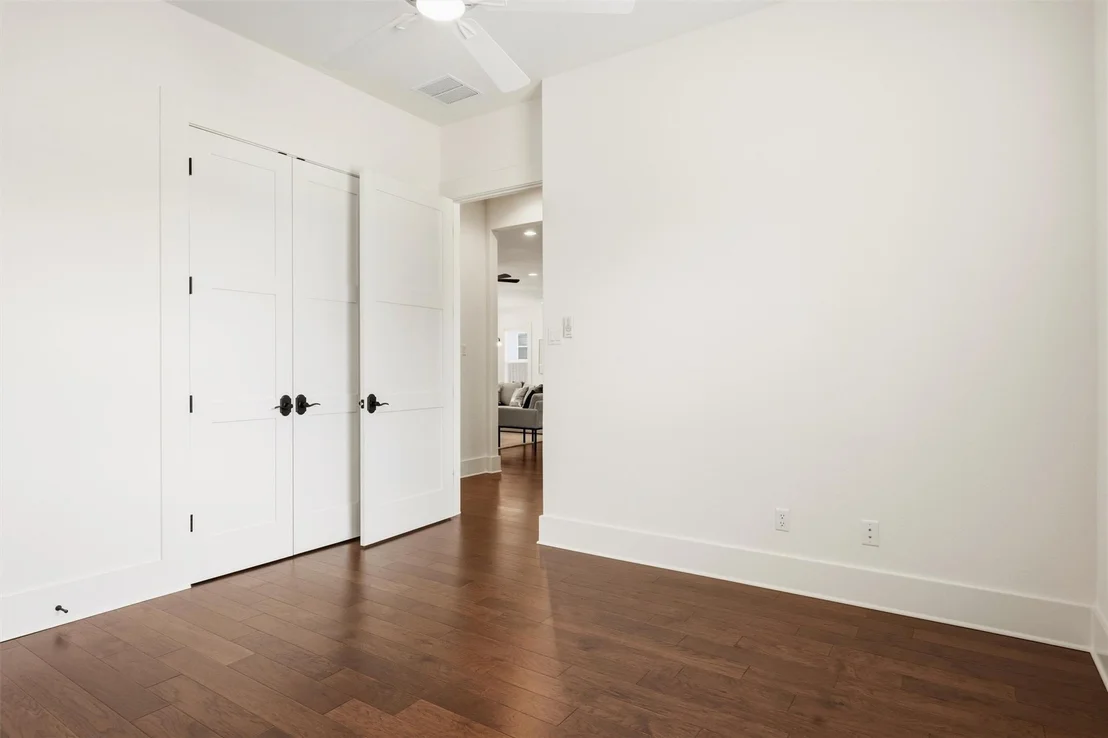Photo of 1009 Scenic DR