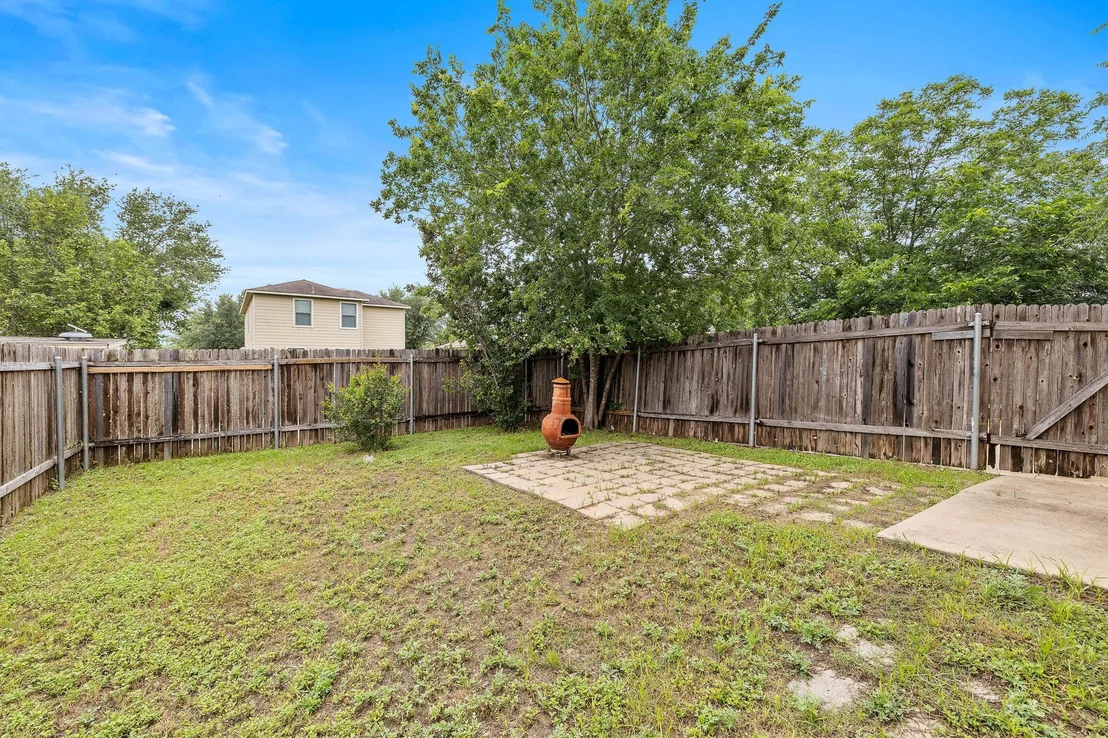Photo of 5705 Viewpoint DR