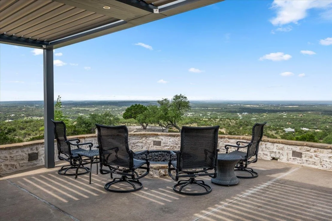 Photo of 6594 W Hwy 290