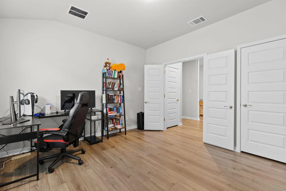 Photo of 110 Greenspire Downs DR