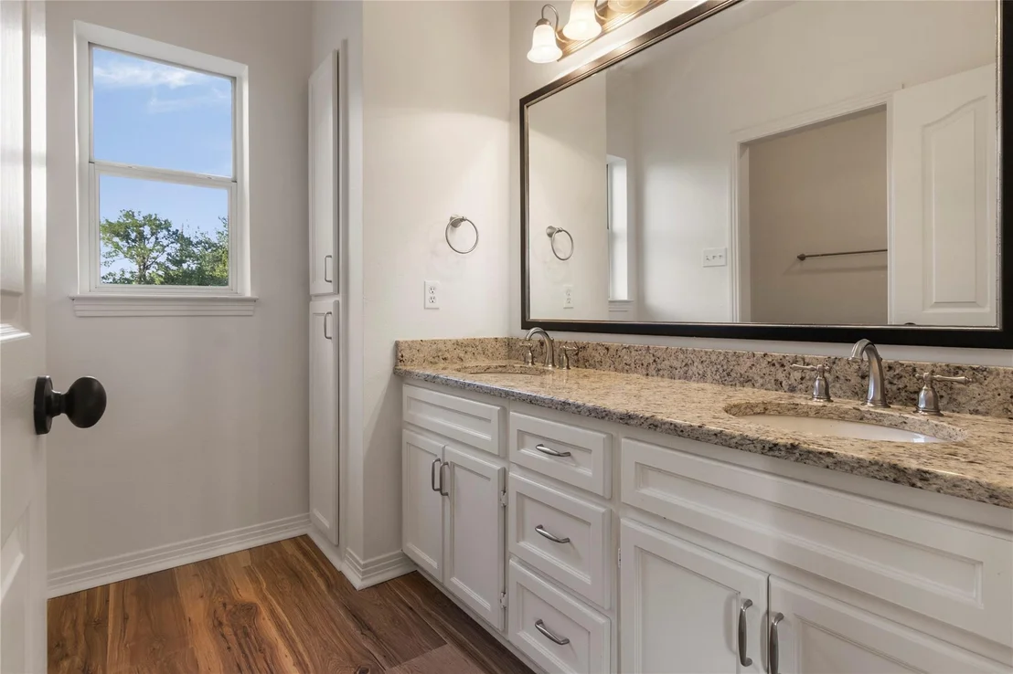 Photo of 790 Enchanted Oaks DR