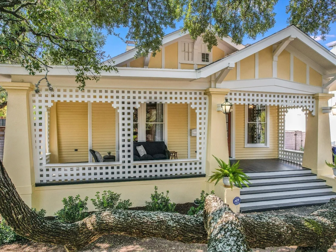 Photo of 211 Park LN