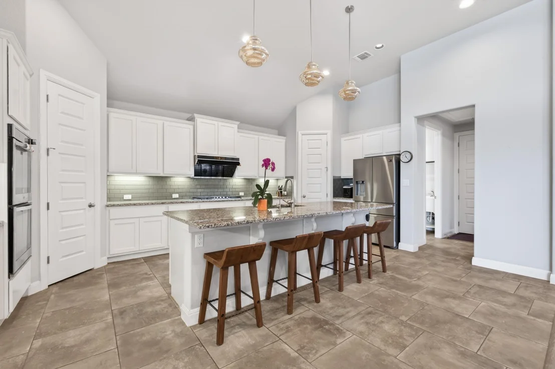 Photo of 4105 Haight ST