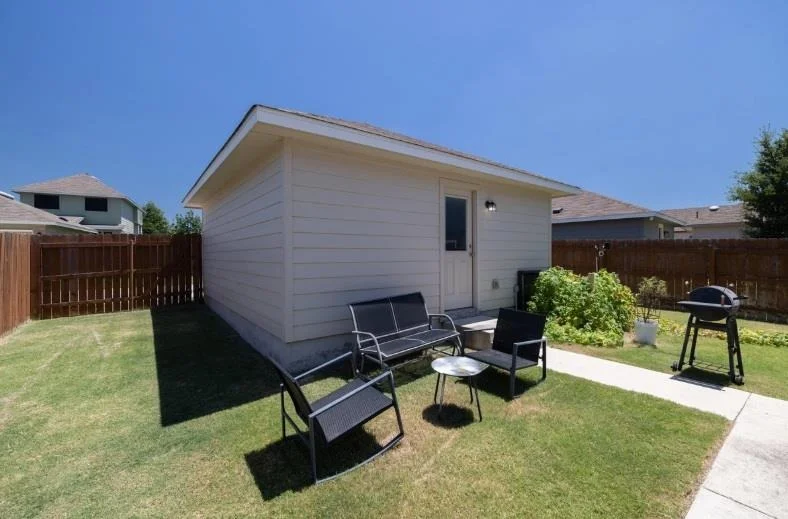 Photo of 340 S Brook DR