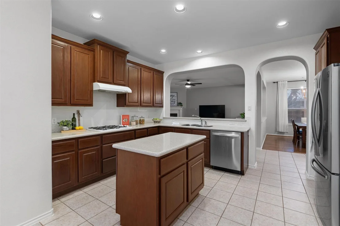 Photo of 3736 Pine Needle CIR