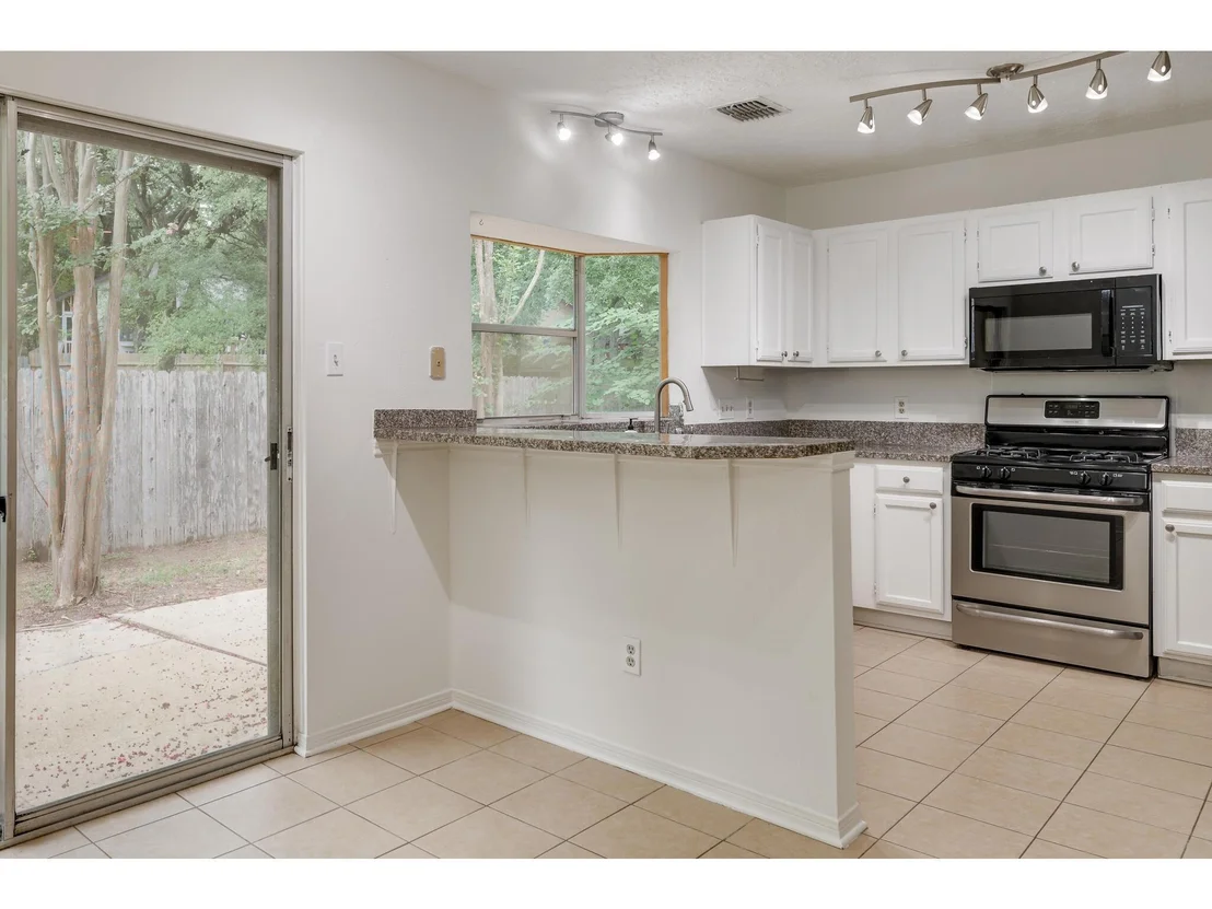 Photo of 5326 Summer DR