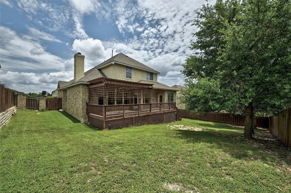 Photo of 15407 Barrie DR
