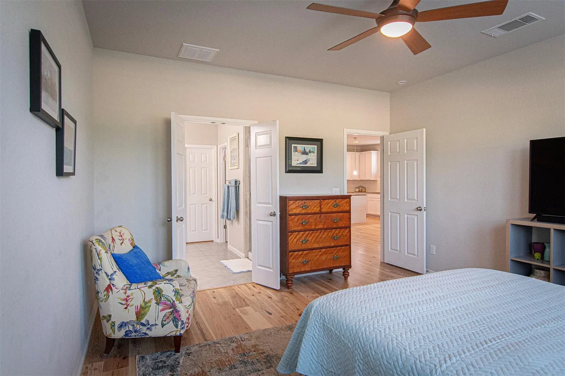Photo of 205 Michaelis DR