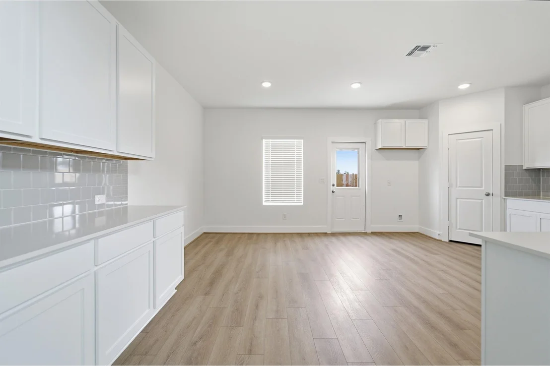 Photo of 301 Gene Ray Ave