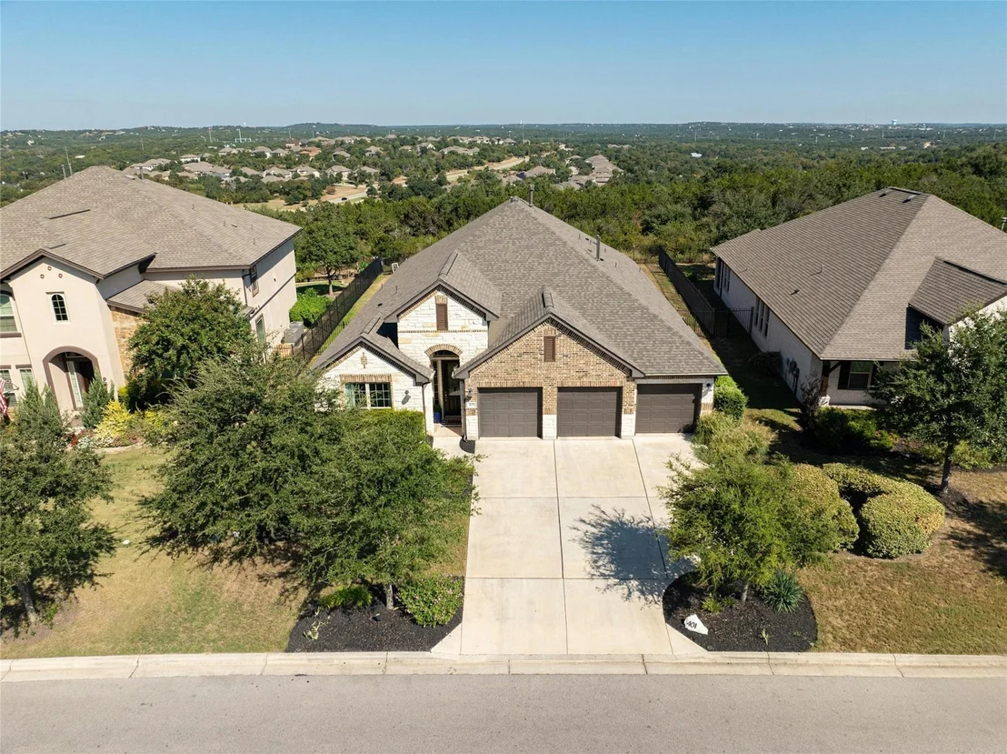 Photo of 401 Jacksdaw DR