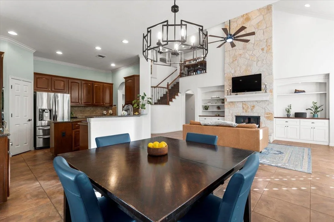 Photo of 5909 Sunset RDG