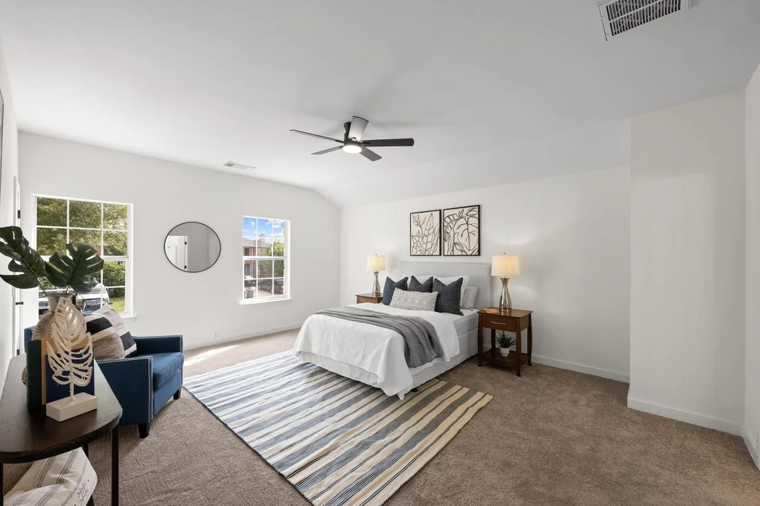 Photo of 809 Tapestry CV